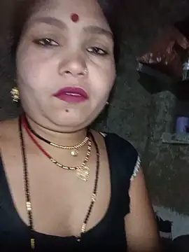 Snapshot of Rashili_jaan chatting on 05/25/26, 01:39 Rashili jaan online show from 05/25/26, 01:39