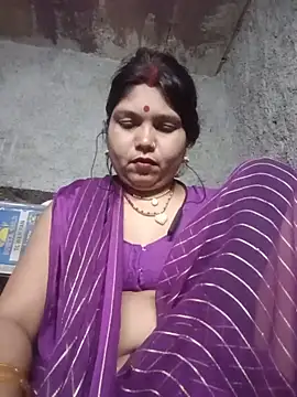 Snapshot of Rashili_jaan chatting on 06/03/26, 03:28 Rashili jaan online show from 06/03/26, 03:28