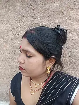 Snapshot of Rashili_jaan chatting on 06/05/26, 12:22 Rashili jaan online show from 06/05/26, 12:22