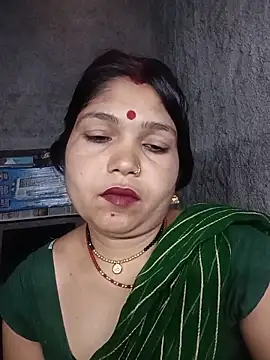 Snapshot of Rashili_jaan chatting on 06/08/26, 02:28 Rashili jaan online show from 06/08/26, 02:28