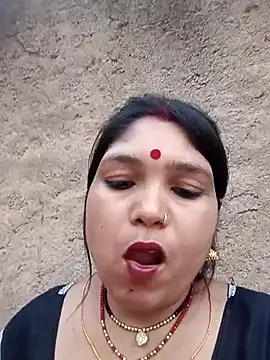 Snapshot of Rashili_jaan chatting on 06/10/26, 01:32 Rashili jaan online show from 06/10/26, 01:32