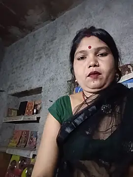 Snapshot of Rashili_jaan chatting on 06/11/26, 03:43 Rashili jaan online show from 06/11/26, 03:43
