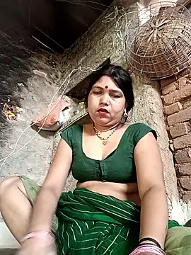 Snapshot of Rashili_jaan chatting on 06/13/26, 01:36 Rashili jaan online show from 06/13/26, 01:36