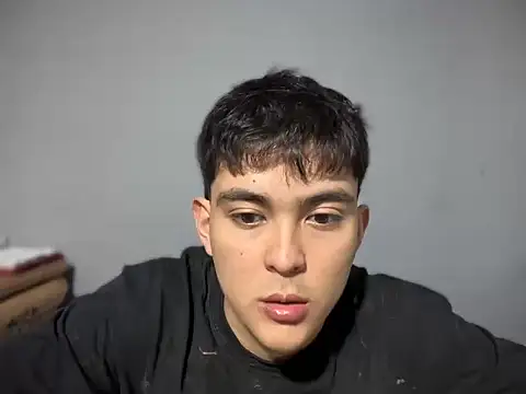 ivy xo online show from 10/07/25, 11:57