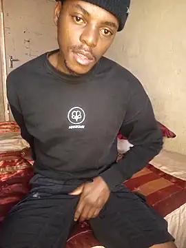 Snapshot of Hluga_25 chatting on 09/13/25, 05:29 Hluga 25 online show from 09/13/25, 05:29