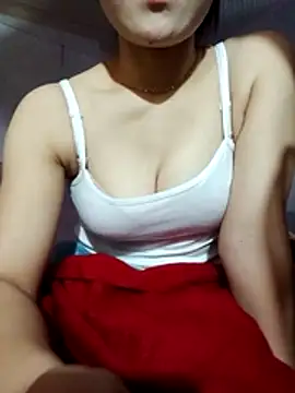 Snapshot of LucyyLy chatting on 10/30/25, 11:38 LucyyLy online show from 10/30/25, 11:38