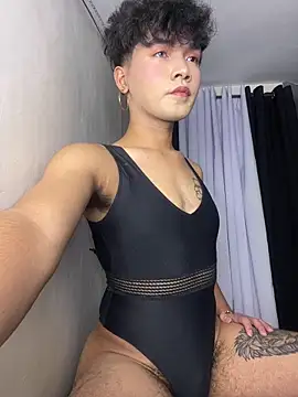 sissielil online show from 10/25/25, 01:40