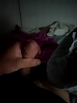 Snapshot of Yazaza1999 chatting on 09/20/25, 12:11 Yazaza1999 online show from 09/20/25, 12:11