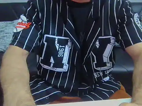 Segreto1985 online show from 09/11/25, 09:37