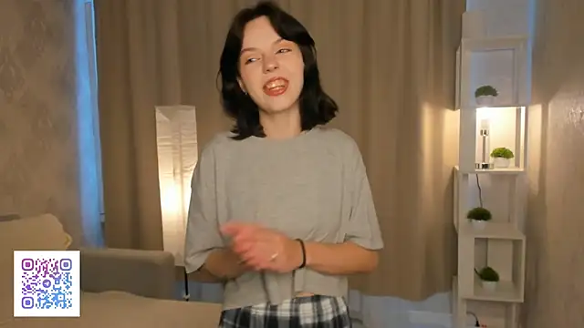 HarrietHoda online show from 09/10/25, 04:12