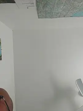 Snapshot of hpp66 chatting on 05/19/26, 12:22 hpp66 online show from 05/19/26, 12:22