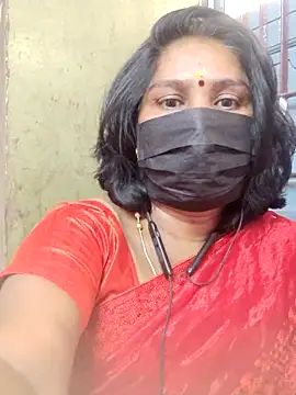 Snapshot of Tamil_Azhaghi25 chatting on 05/24/26, 10:53 Tamil Azhaghi25 online show from 05/24/26, 10:53