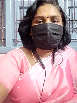 Snapshot of Tamil_Azhaghi25 chatting on 05/31/26, 06:09 Tamil Azhaghi25 online show from 05/31/26, 06:09