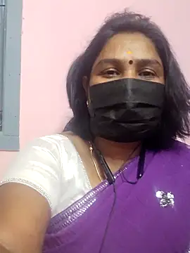 Snapshot of Tamil_Azhaghi25 chatting on 06/07/26, 05:27 Tamil Azhaghi25 online show from 06/07/26, 05:27