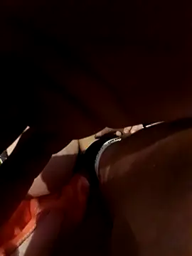 Snapshot of robyka000 chatting on 11/03/25, 07:26 robyka000 online show from 11/03/25, 07:26