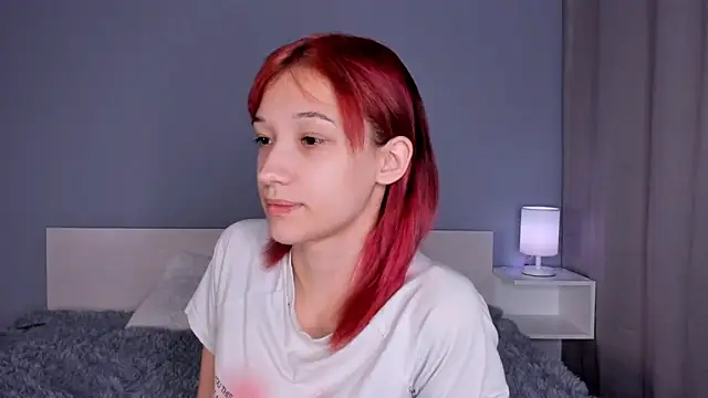 Snapshot of Likalense chatting on 09/15/25, 12:49 Likalense online show from 09/15/25, 12:49