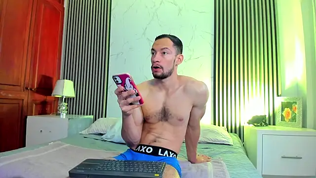 TyagoRoberts online show from 09/30/25, 01:16