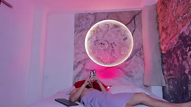 TyagoRoberts online show from 10/11/25, 01:42