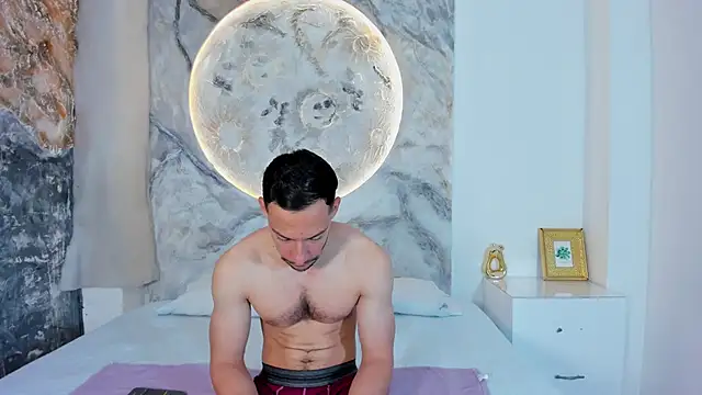 TyagoRoberts online show from 11/03/25, 01:01