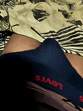 Snapshot of abhi_singh78 chatting on 09/13/25, 05:57 abhi singh78 online show from 09/13/25, 05:57