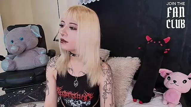 IvyBelle  online show from 07/27/26, 11:17