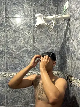 Snapshot of condenovin chatting on 10/07/25, 09:56 condenovin online show from 10/07/25, 09:56