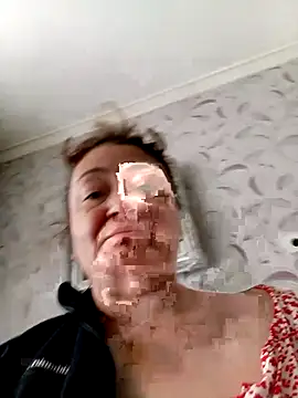 Snapshot of _ateslisinirsiz_ chatting on 09/27/25, 05:23 ateslisinirsiz online show from 09/27/25, 05:23