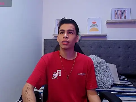 JUAM ADAMS online show from 09/10/25, 10:21