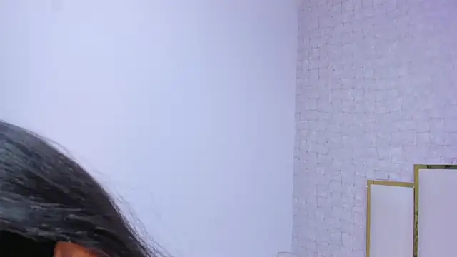 Mia and lexy online show from 12/05/25, 03:04