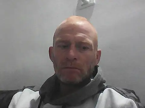 Erikonfire online show from 09/10/25, 11:27
