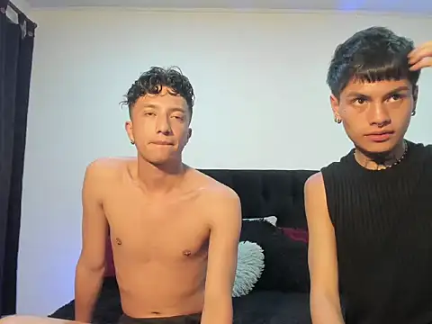 Snapshot of mhatias_ chatting on 10/08/25, 01:58 mhatias online show from 10/08/25, 01:58