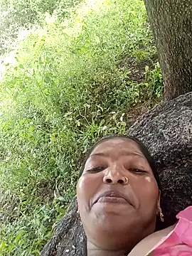 Jivika Jaiswal online show from 09/30/25, 06:40