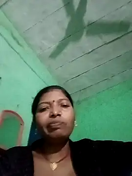 Jivika Jaiswal online show from 11/16/25, 01:11