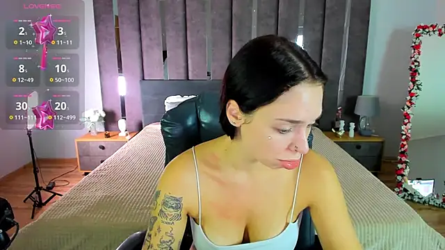 LexxisStar online show from 09/10/25, 12:54