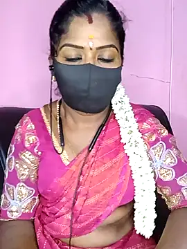 Snapshot of tamilammukuttyy chatting on 09/20/25, 09:32 tamilammukuttyy online show from 09/20/25, 09:32