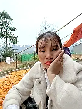 Tin tanny online show from 11/24/25, 02:11