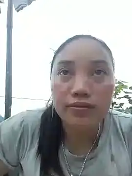 Snapshot of zi-z0 chatting on 09/17/25, 10:50 zi-z0 online show from 09/17/25, 10:50