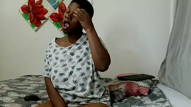 CrunchyxxSexy online show from 09/22/25, 07:05