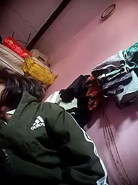 Snapshot of Hot_Mayra_ chatting on 11/06/25, 04:46 Hot Mayra online show from 11/06/25, 04:46