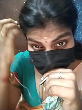 Snapshot of Nithiila chatting on 09/30/25, 08:08 Nithiila online show from 09/30/25, 08:08