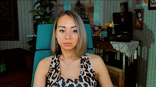 MilenaMulins online show from 09/09/25, 09:42