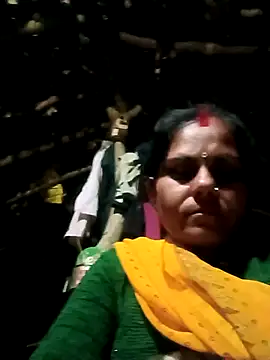 Snapshot of Hot_rachnasexy chatting on 12/14/25, 12:49 Hot rachnasexy online show from 12/14/25, 12:49