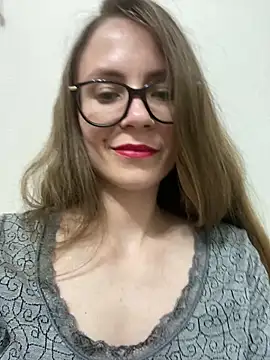 Snapshot of SophieDesire chatting on 09/18/25, 08:55 SophieDesire online show from 09/18/25, 08:55