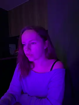 Snapshot of North_baby chatting on 09/27/25, 11:43 North baby online show from 09/27/25, 11:43