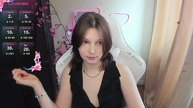 Snapshot of AudreyyKim chatting on 04/21/26, 08:42 AudreyyKim online show from 04/21/26, 08:42