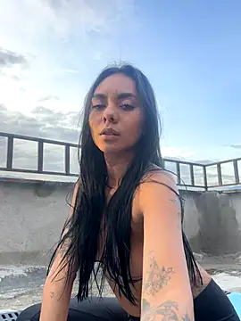 GiorgiaLuxee online show from 09/25/25, 10:24