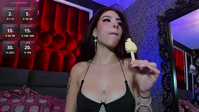 MarieArely online show from 10/03/25, 08:17