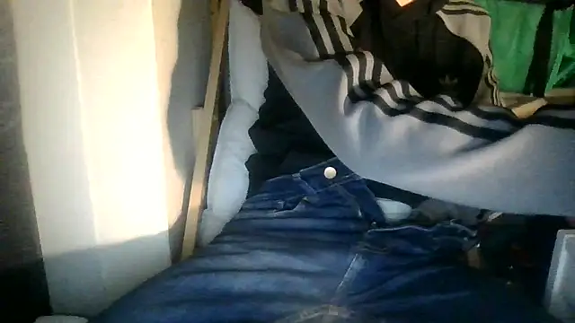 Snapshot of juju78jujuu chatting on 11/01/25, 08:00 juju78jujuu online show from 11/01/25, 08:00