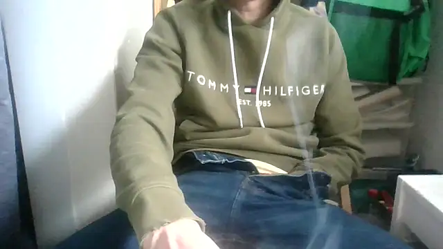 Snapshot of juju78jujuu chatting on 11/03/25, 08:26 juju78jujuu online show from 11/03/25, 08:26