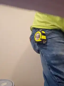 Snapshot of Dirty_D187 chatting on 09/17/25, 01:35 Dirty D187 online show from 09/17/25, 01:35